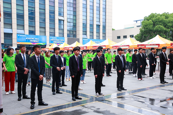 南京新華第十八屆校園人才交流會暨2019年創(chuàng)就業(yè)宣傳周啟動儀式正式啟幕！